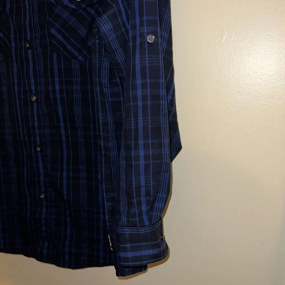 Airwalk Boys Size 18‎ Black Blue Plaid Long Sleeve Button Down Shirt